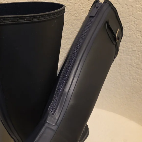 Hunter Rain Boots - Picture 6 of 11